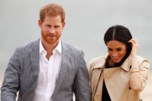 El príncipe Harry confirmó su asistencia a la coronación de su padre como rey, sin Meghan