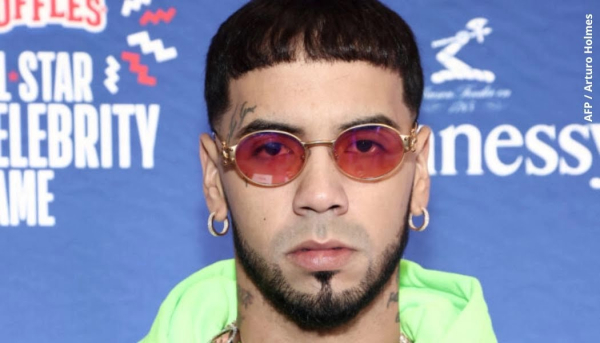 Con insultos, Anuel anuncia que no piensa mostrar a su hija Cattleya