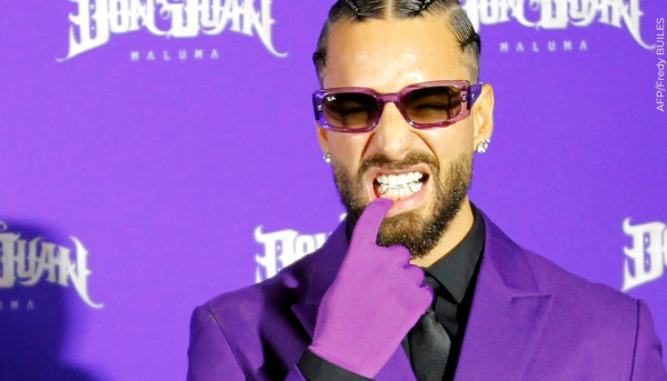 Maluma da un gran mensaje de unión entre sus colegas