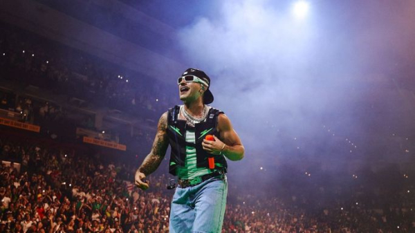 Feid sorprende con canción hecha por IA