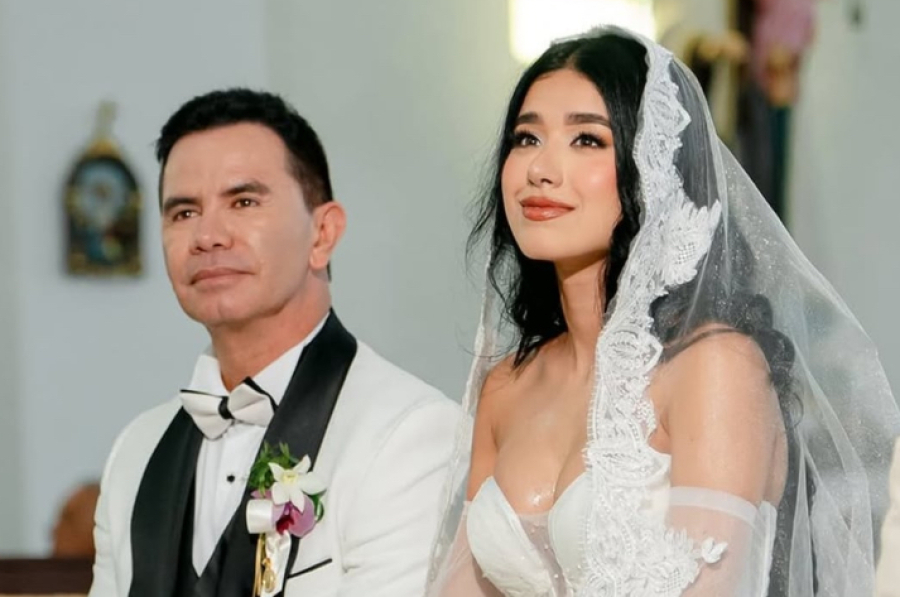 Jhonny Rivera y Jenny López se casaron