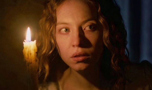 Sidney Sweeney y Amanda Seyfried Presentan Su Nueva Película