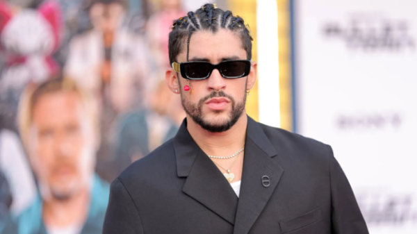 Bad Bunny hace sorpresivo lanzamiento