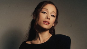Ariana Grande florece con una nueva era musical