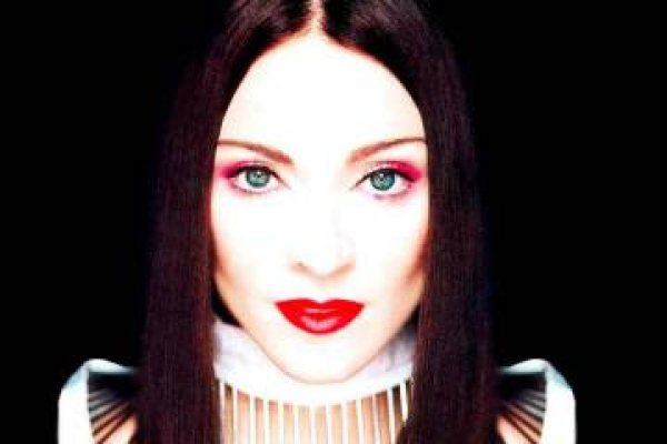 Madonna borró todas sus fotos de Instagram: ¿qué está por anunciar?