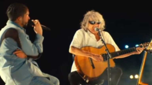 Bad Bunny le pidió un consejo a José Feliciano en Coachella para “olvidar un amor”, esto le respondió