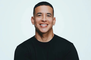 Daddy Yankee recupera el control total de sus marcas tras acuerdo legal con su exesposa