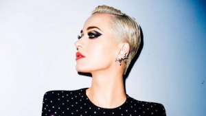 Katy Perry regresa con “Woman’s World”