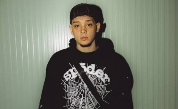 Yan Block reúne a grandes del género urbano en el remix de “444”