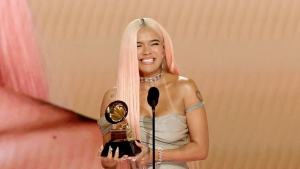 Karol G gana su primer Grammy anglo