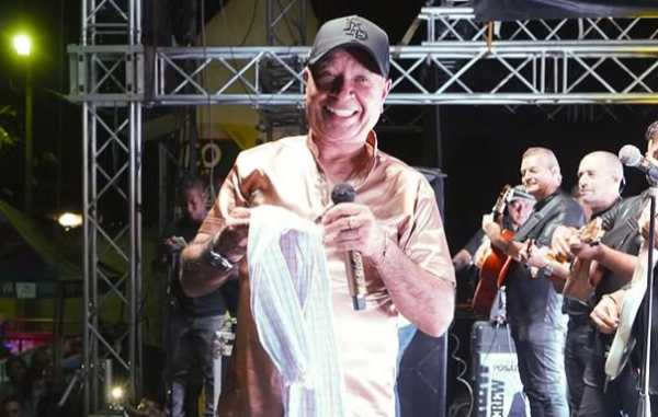 Luis Alberto Posada abre su propio negocio en Cali