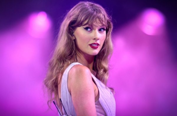 Taylor Swift llega a Disney+ con docuserie y concierto final