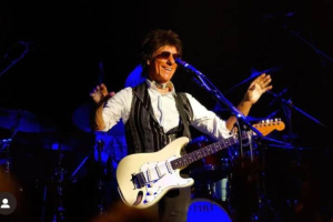 Luto en la música: Muere el legendario guitarrista británico Jeff Beck