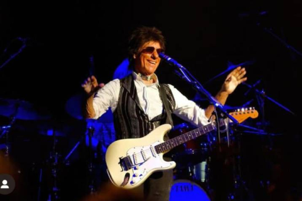 Luto en la música: Muere el legendario guitarrista británico Jeff Beck