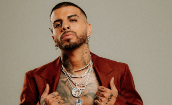 Rauw Alejandro recibirá el Premio a la Herencia Hispana 2025