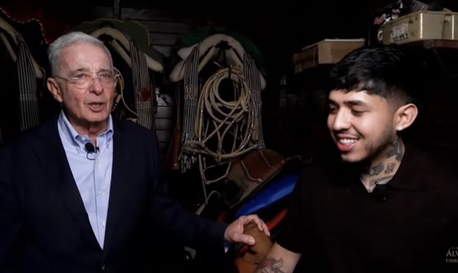 Álvaro Uribe apareció en entrevista con Westcol