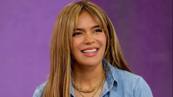 Karol G lanza becas para formar a la próxima generación de mujeres