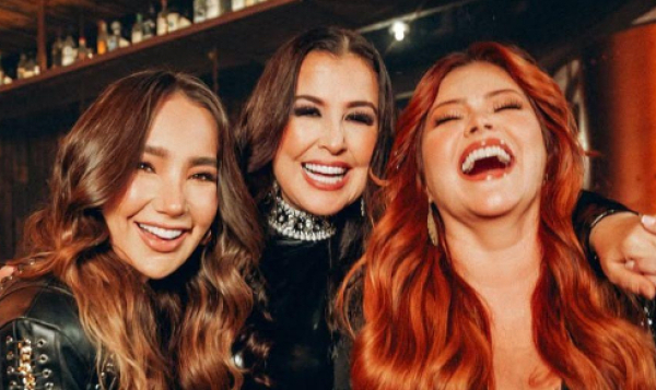 Paola Jara y Arelys Henao estrenan canción