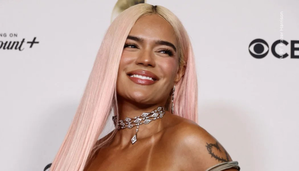 Karol G estrenó su canción ‘Contigo’