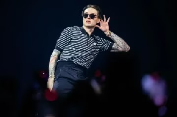 Peso Pluma anunció ayuda para afectados por el huracán Milton