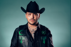 Recogen firmas para evitar el concierto de Christian Nodal en México
