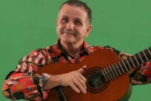 ‘El Hombre Caimán’ apareció en silla de ruedas