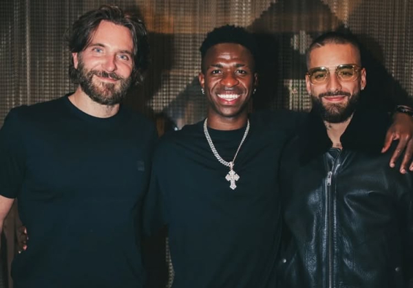 Maluma se une a Bradley Cooper y Vinicius Jr. en la nueva campaña de Boss