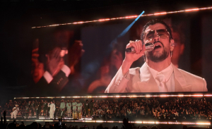 Bad Bunny homenajeó a Yeison Jiménez durante su concierto en Medellín