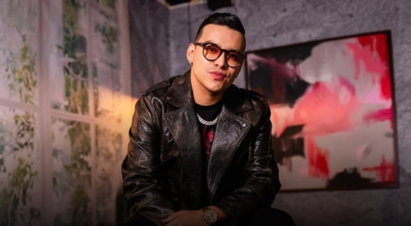 Yeison Jiménez confirmó el nacimiento de su tercer hijo