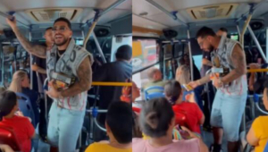 Ryan Castro se subió a vender dulces en buses de Medellín