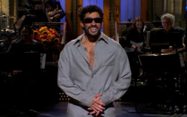 Bad Bunny lanza sus primeras zapatillas diseñadas junto a Adidas