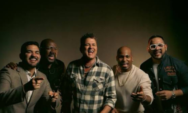 Carlos Vives y Grupo Niche presentan nueva versión de “La Tierra del Olvido”