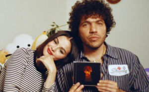 Selena Gomez lanza un nuevo álbum con la colaboración de su prometido